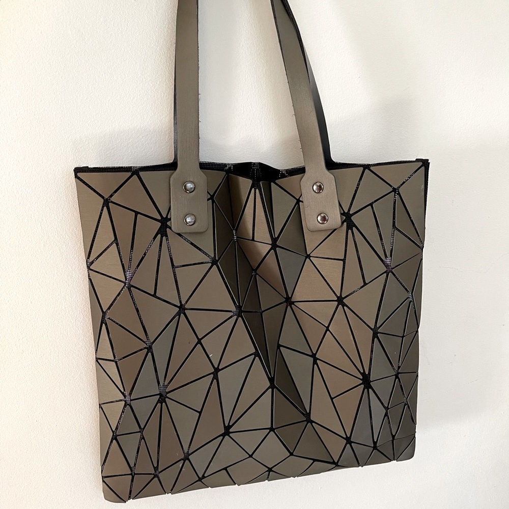 Emilio Pepe tote bag